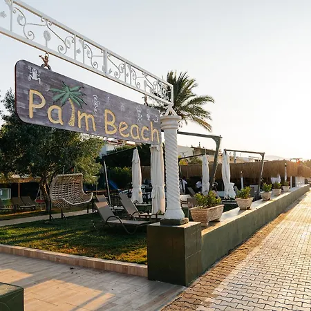 Palm Hotel Kucukkuyu