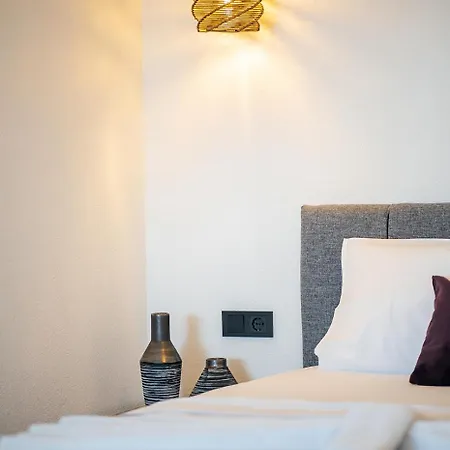 Palm Hotel