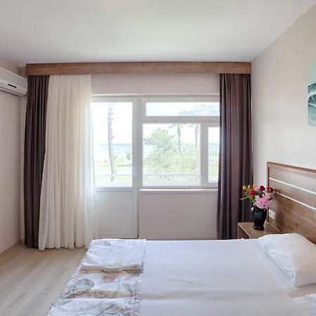 Palm Hotel Kucukkuyu