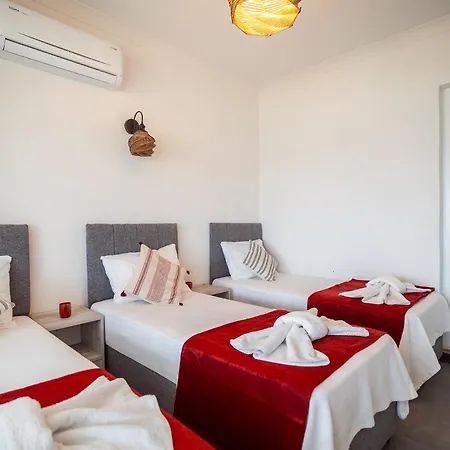 Palm Otel 3*