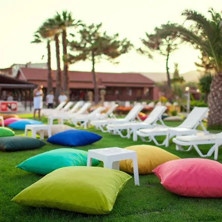Hotel Palm Kucukkuyu